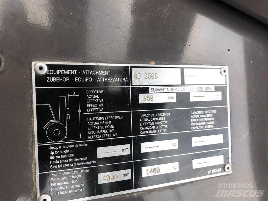 Manitou MSI35 Вилични кари-повдигачи - други