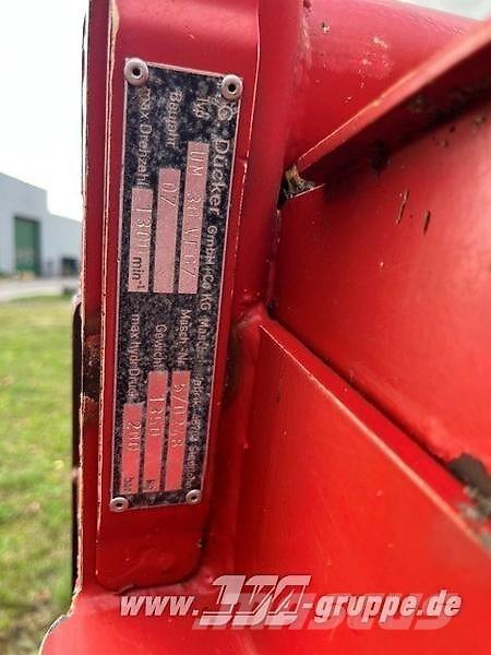 Dücker UM 30 Строителство - Други