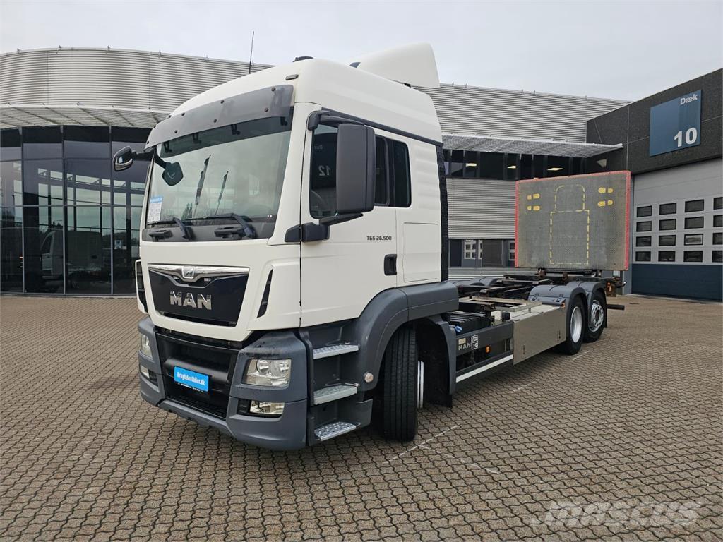 MAN TGS 26.500 6X2-4 Автофургони