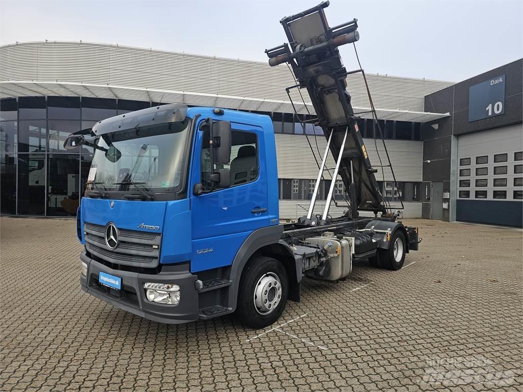 Mercedes-Benz Atego 1224 Разглобяеми надстойки