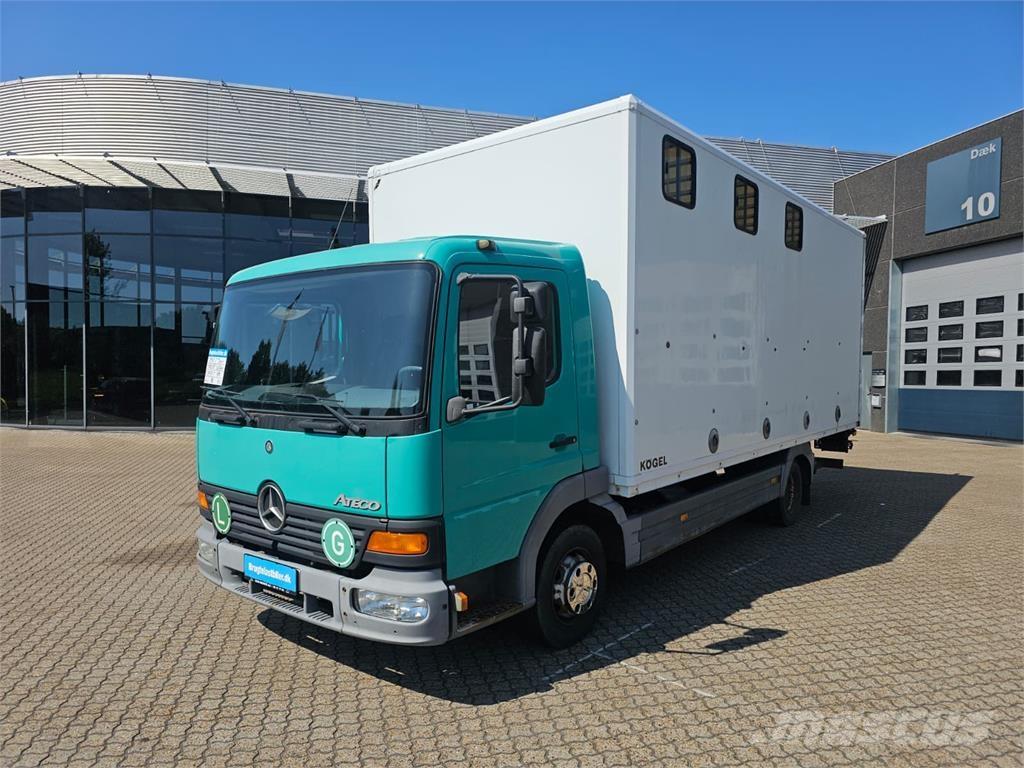 Mercedes-Benz Atego 817 Камиони за превоз на животни