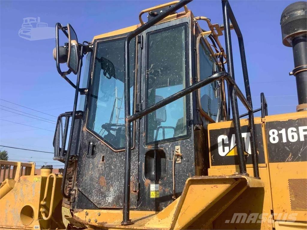 CAT 816F II Уплътнители за почва
