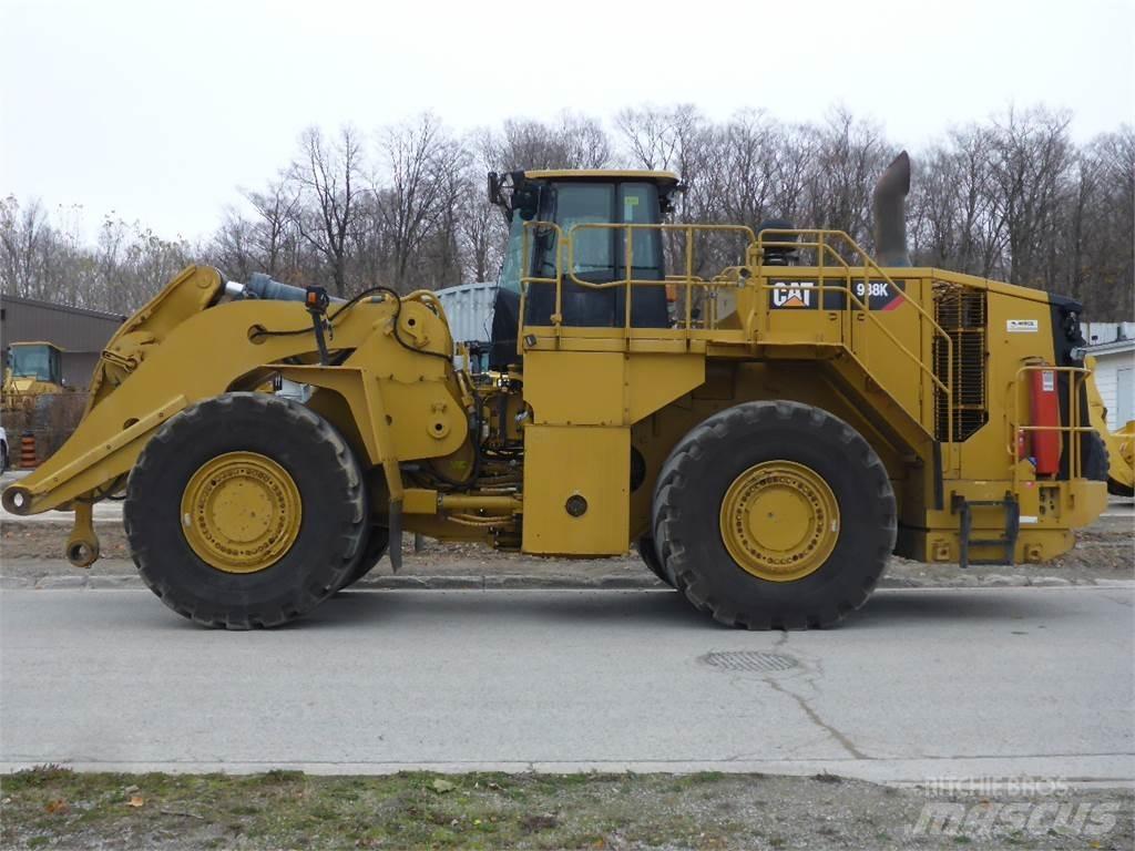 CAT 988K Телескопични товарачи