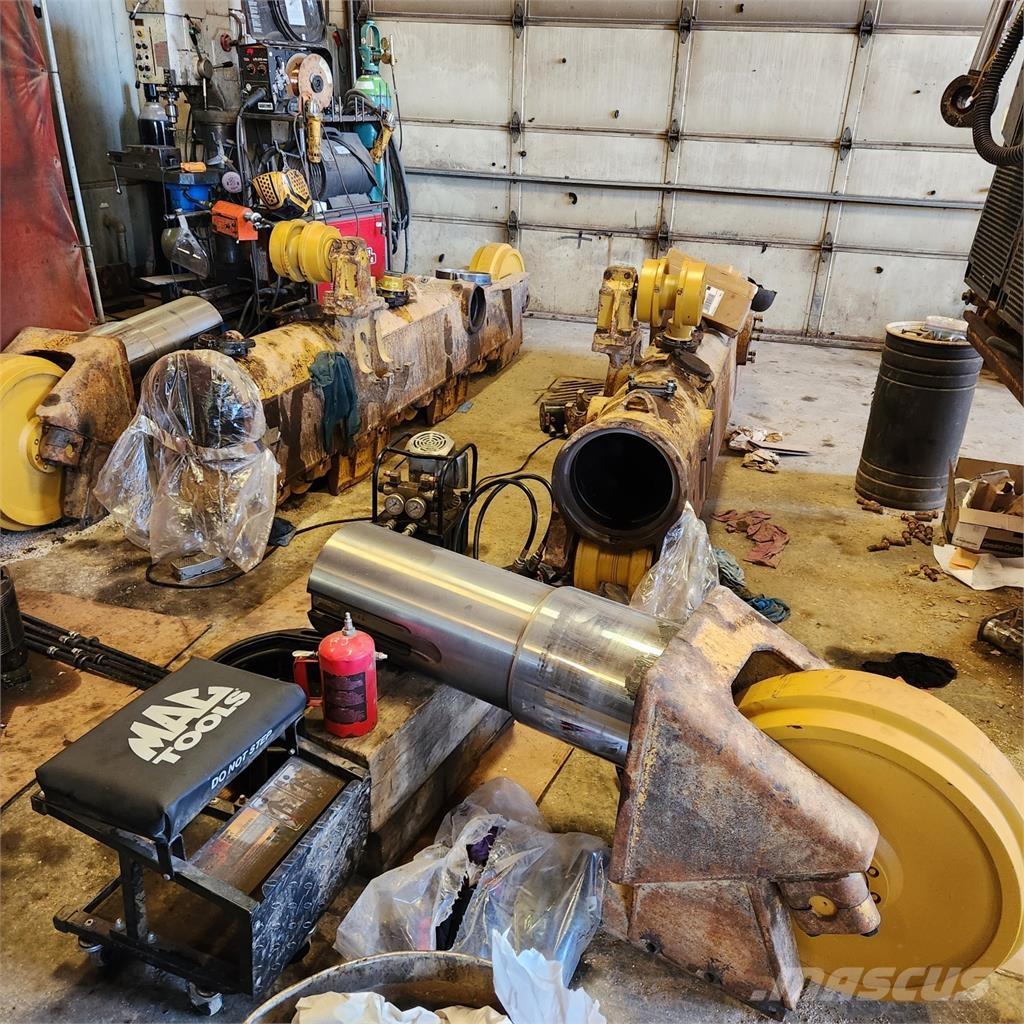 CAT D6T LGP WH Верижни булдозери
