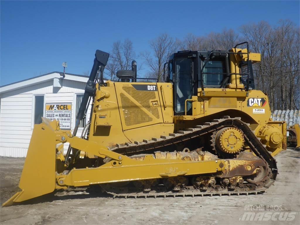 CAT D8T Верижни булдозери
