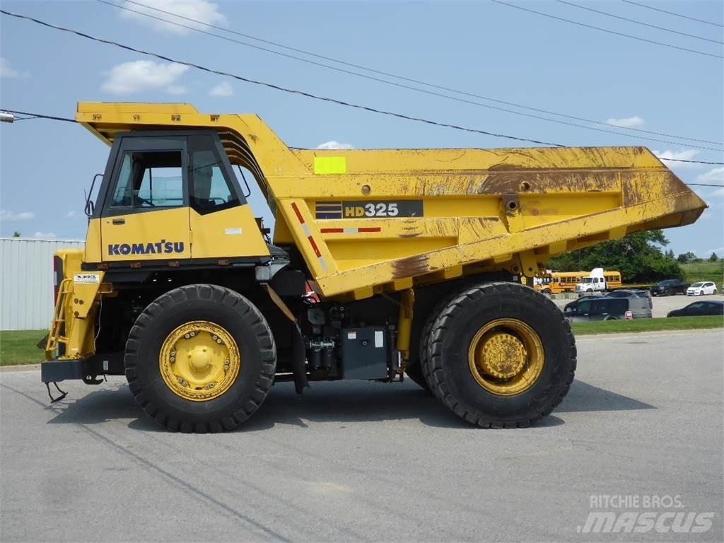 Komatsu HD325-7 Твърди самосвали
