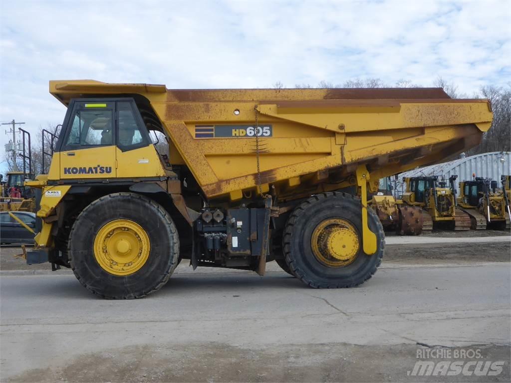 Komatsu HD605-7 Твърди самосвали
