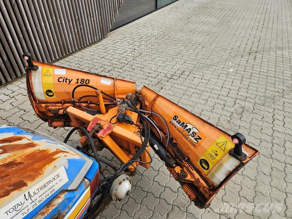 Iseki GEARMODEL Компактни трактори