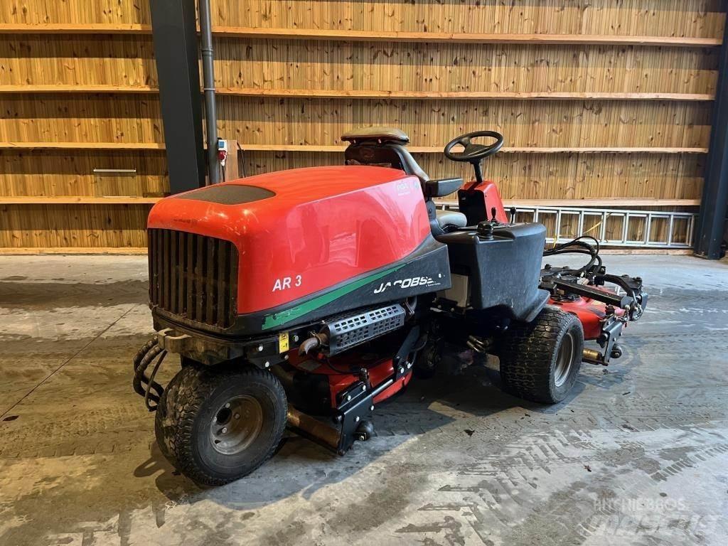 Jacobsen AR-3 Тракторни косачки
