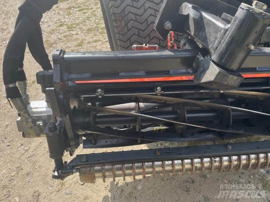 Jacobsen FAIRWAY 250 Тракторни косачки