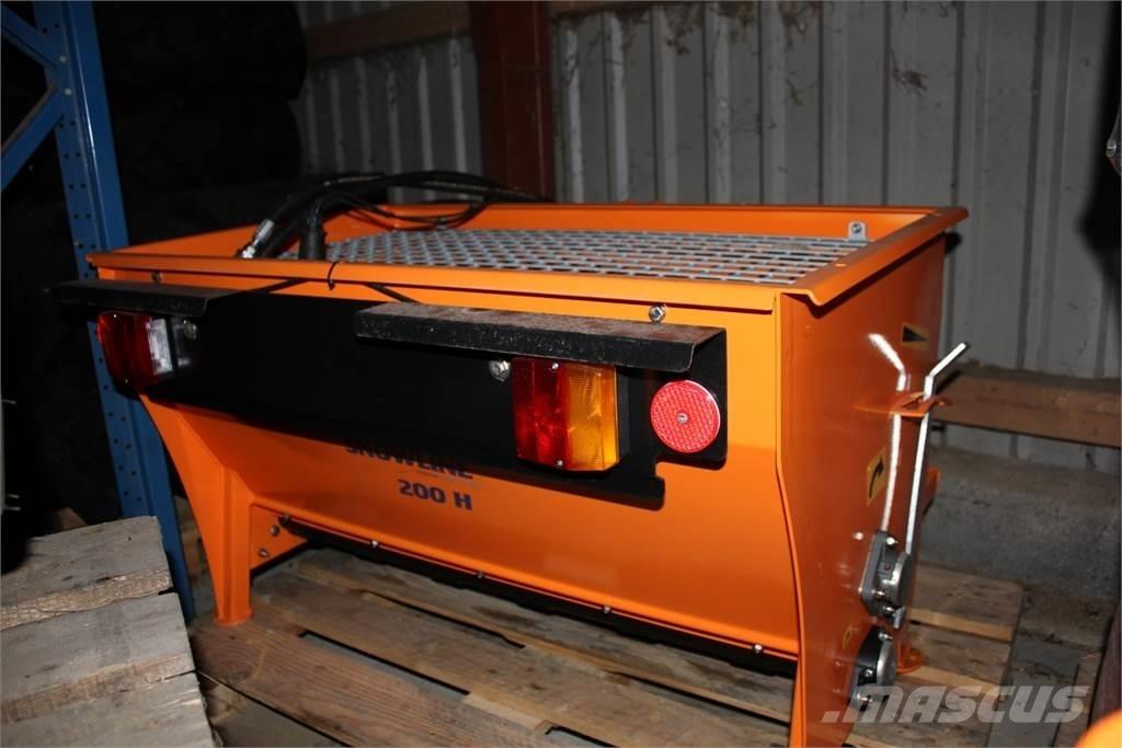 Snowline 200 H Разстилачки на пясък и сол