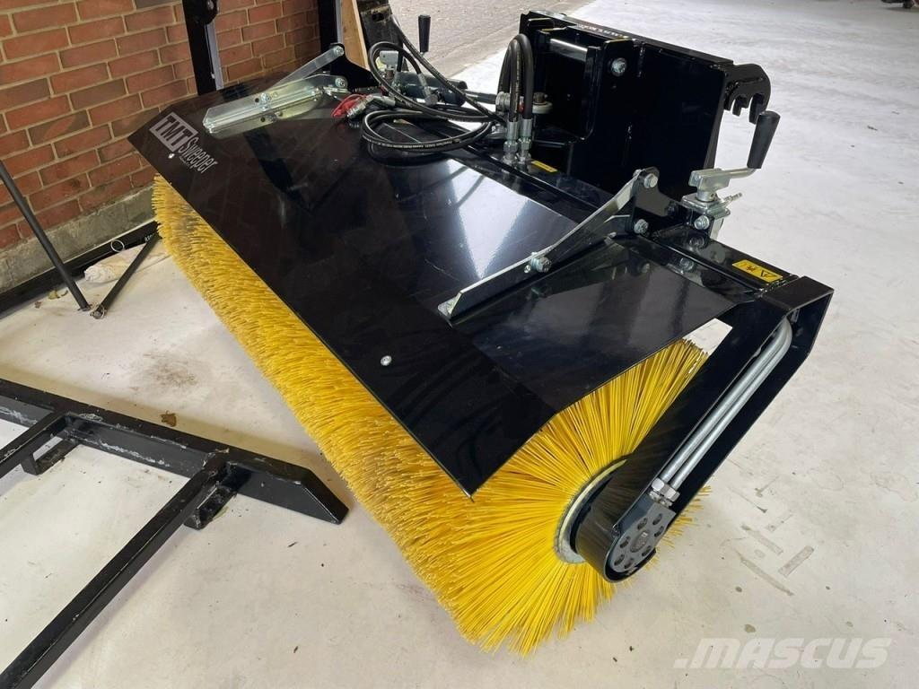 TMT SWEEPER 150 Автоматични метачки с четки
