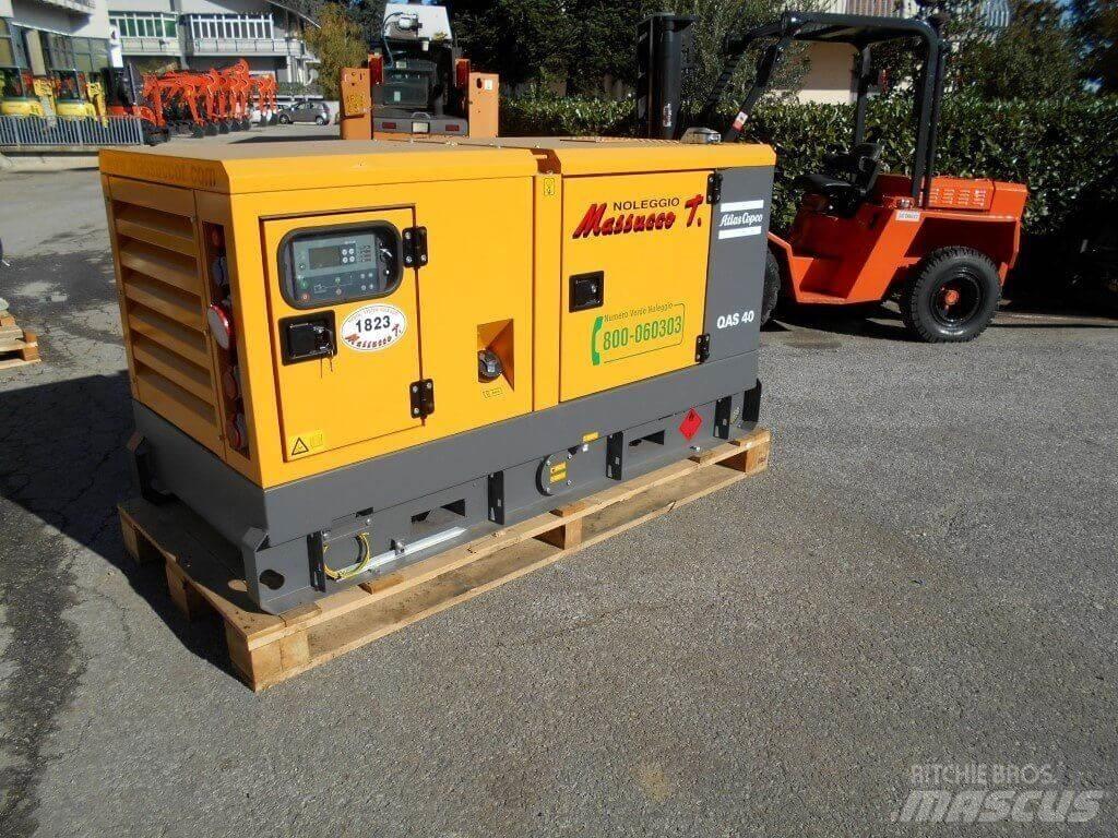 Atlas Copco QAS40 Осветителни кули