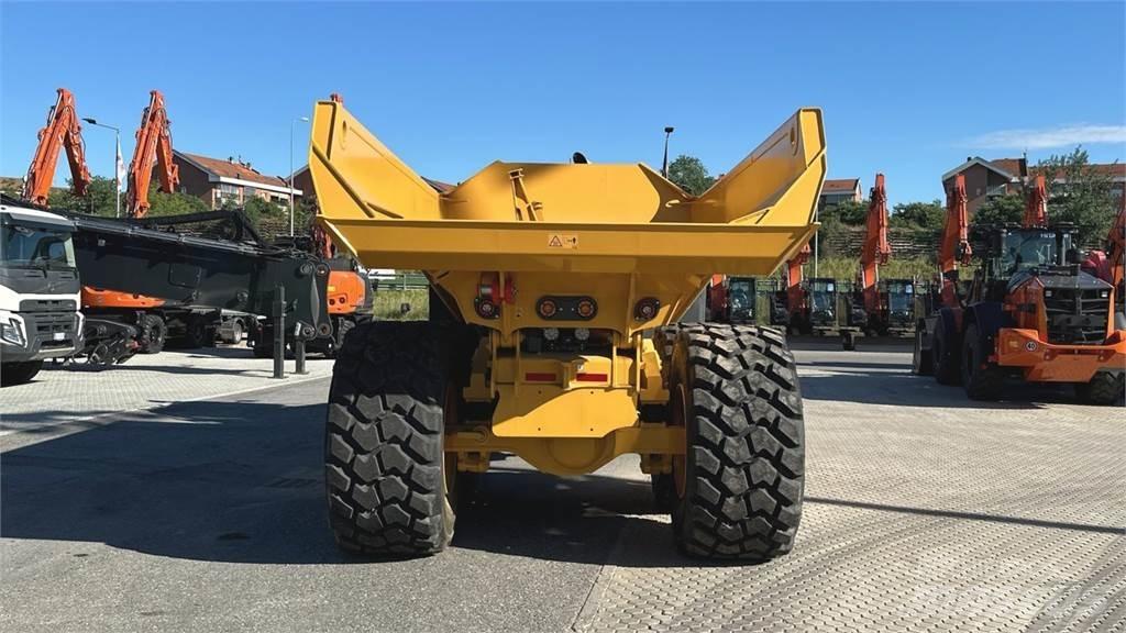 Bell B30E 6X6 Странични самосвали