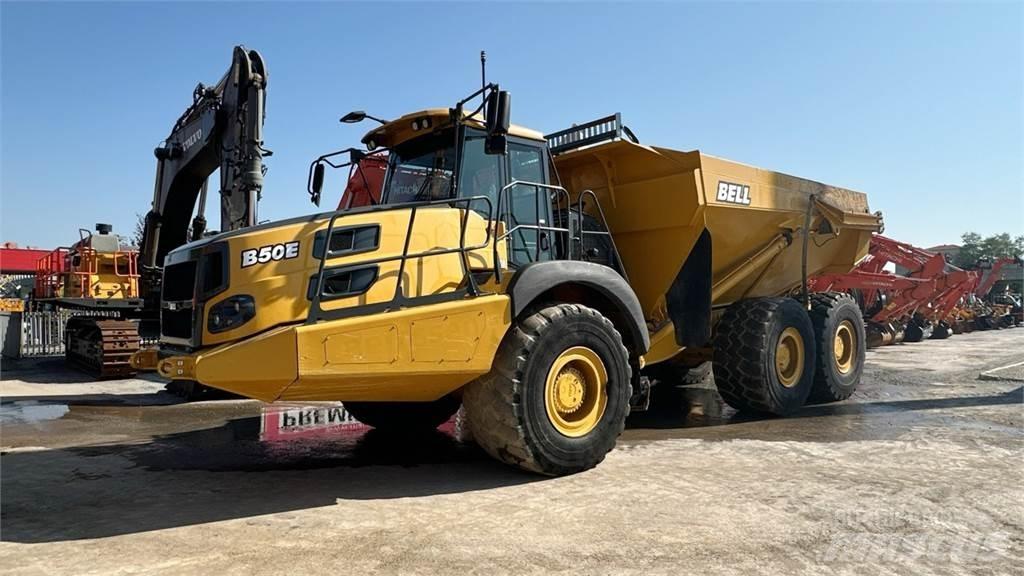 Bell B50E 6X6 Странични самосвали