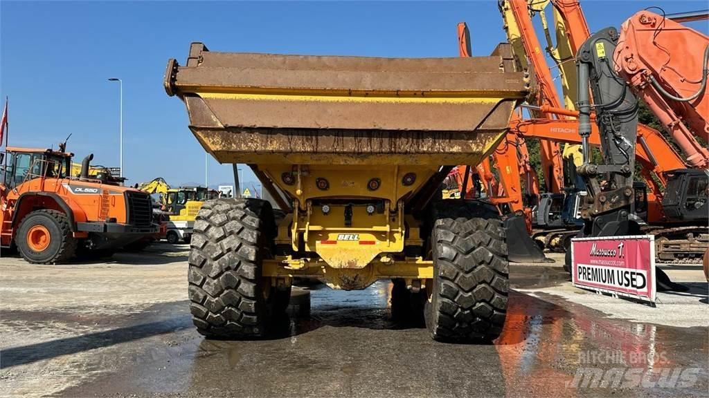 Bell B50E 6X6 Странични самосвали