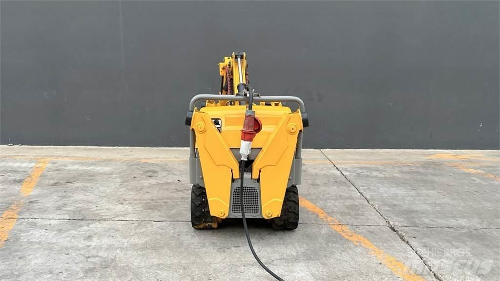 Brokk 90 Мини екскаватори < 7 т