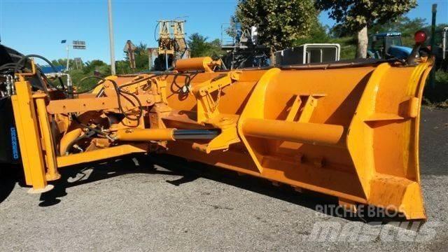 Case IH MXM190 Снегочистачки