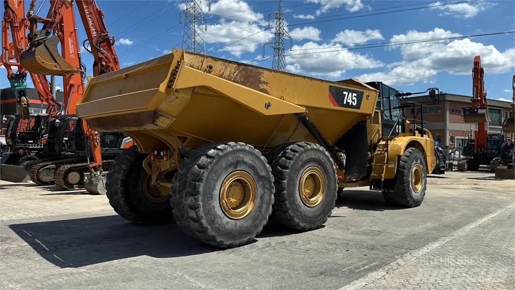 CAT 745C 6X6 Странични самосвали