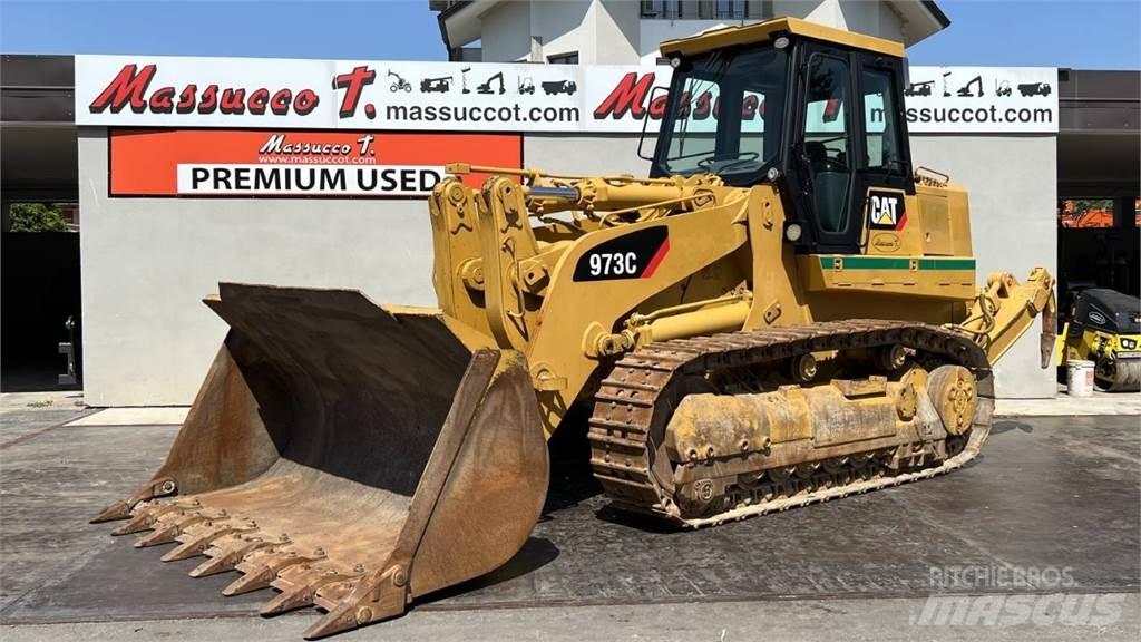 CAT 973C Колесни товарачи