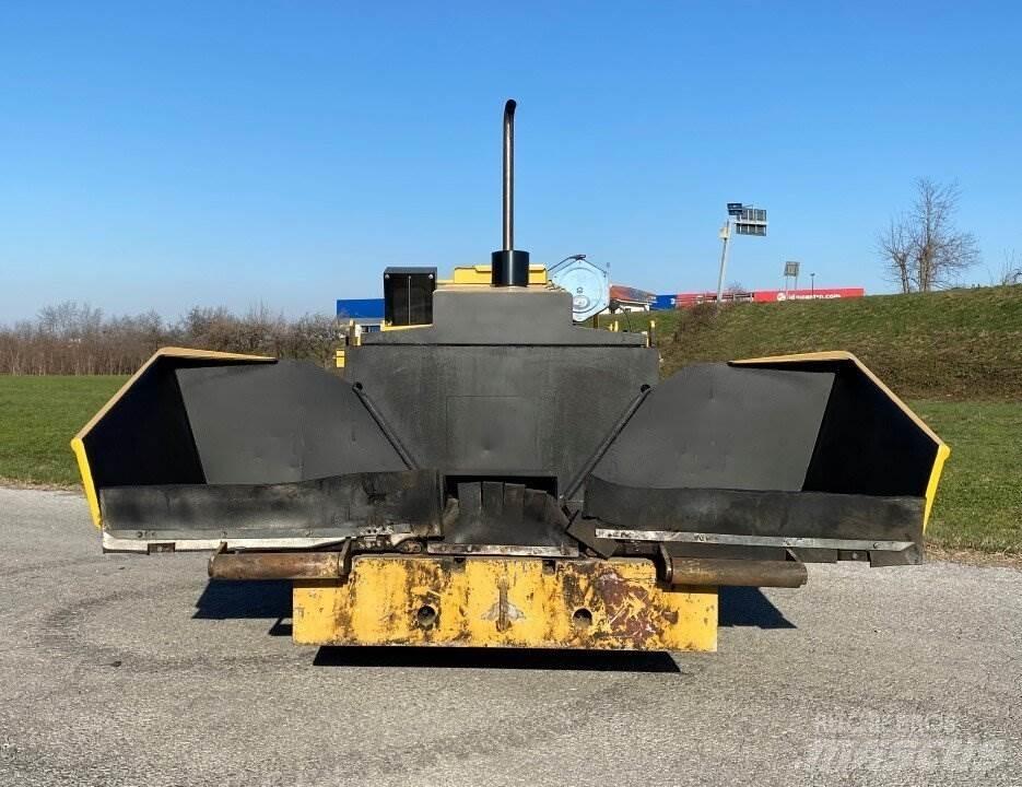 CAT BB621E Машини за асфалт