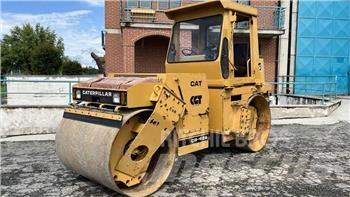 CAT CB-424 Уплътнители за почва
