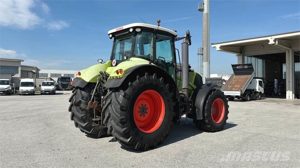 CLAAS AXION 810 4X4 Снегочистачки