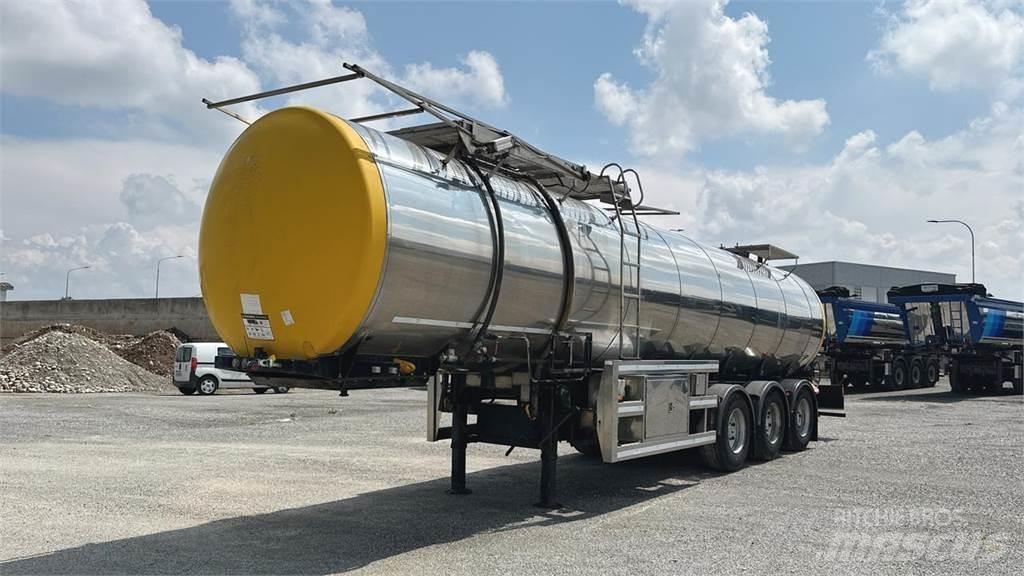  Clayton BITUMEN TANK Други полуремаркета
