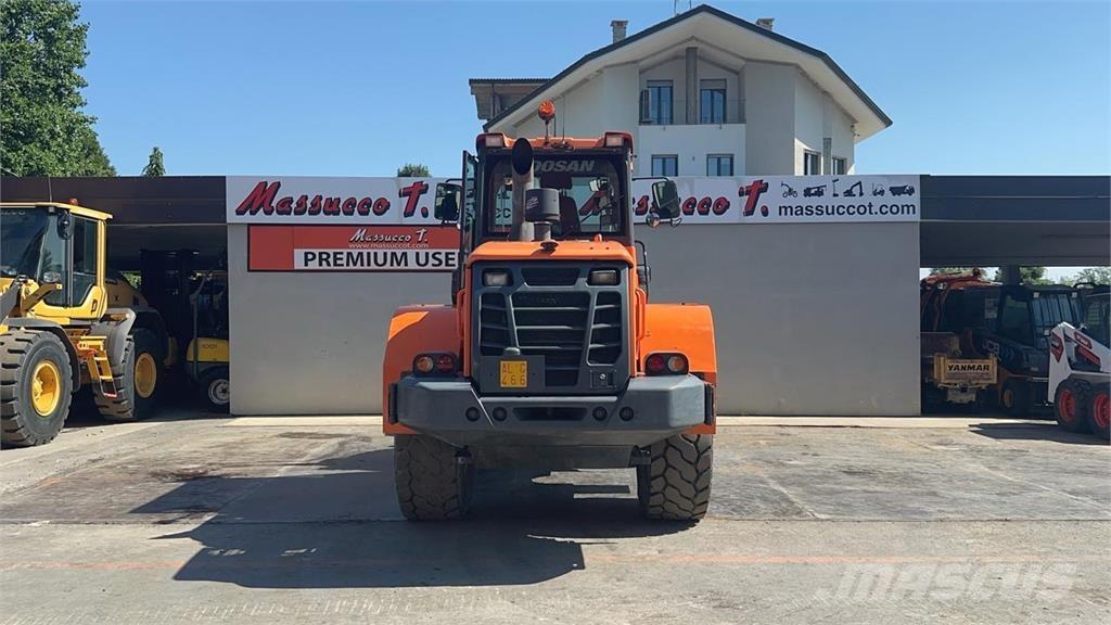 Doosan DL250-5 Колесни товарачи