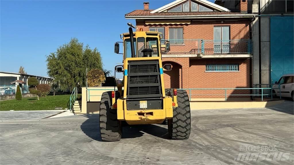Dresser 530 AII 4x4 Колесни товарачи