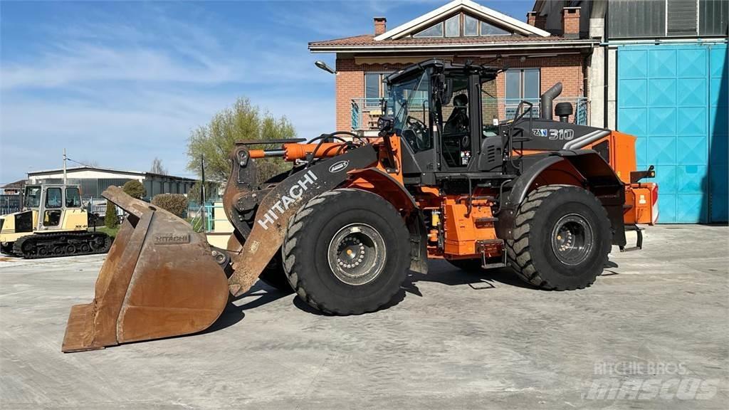 Hitachi ZW310-7 Колесни товарачи