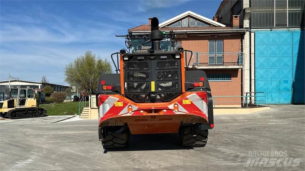Hitachi ZW310-7 Колесни товарачи