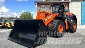 Hitachi ZW370-6 Колесни товарачи