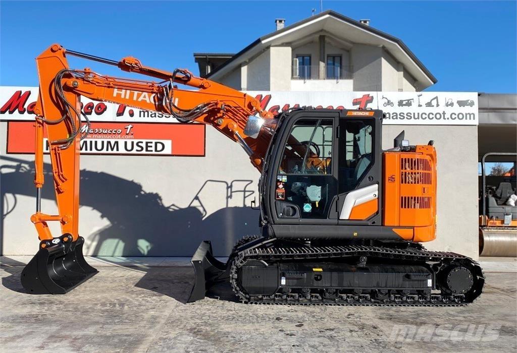 Hitachi ZX135US-7 Средни екскаватори 7т - 12т