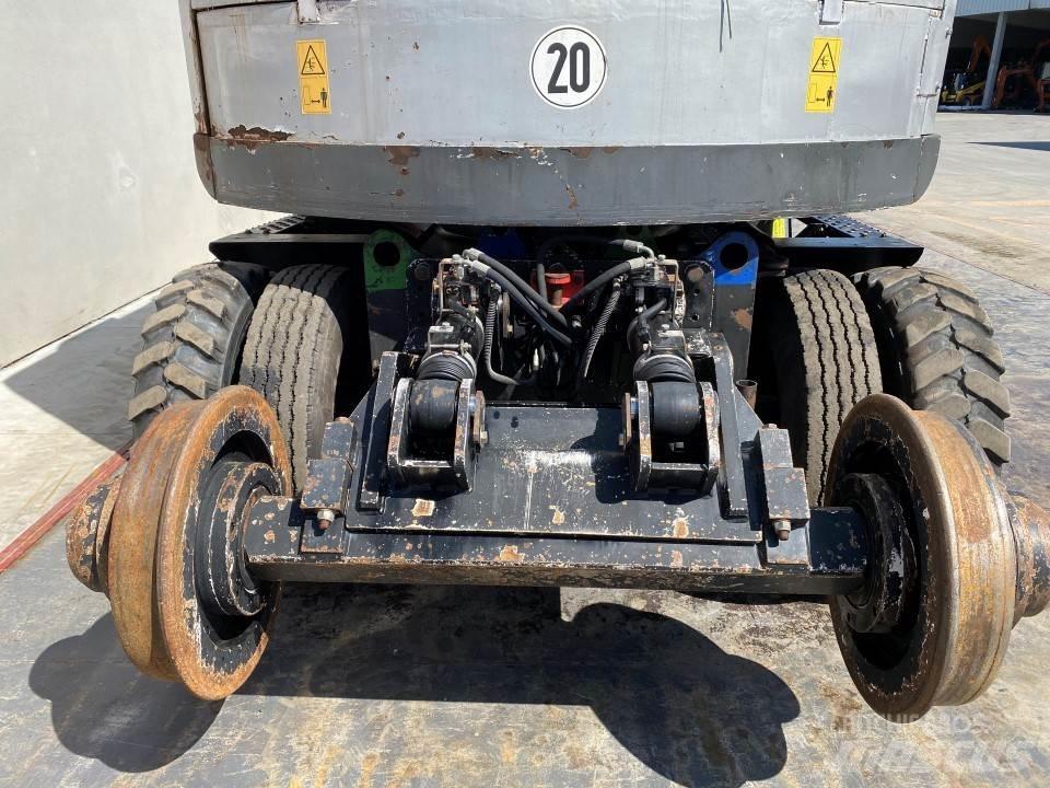 Hitachi ZX170PRR Колесни екскаватори