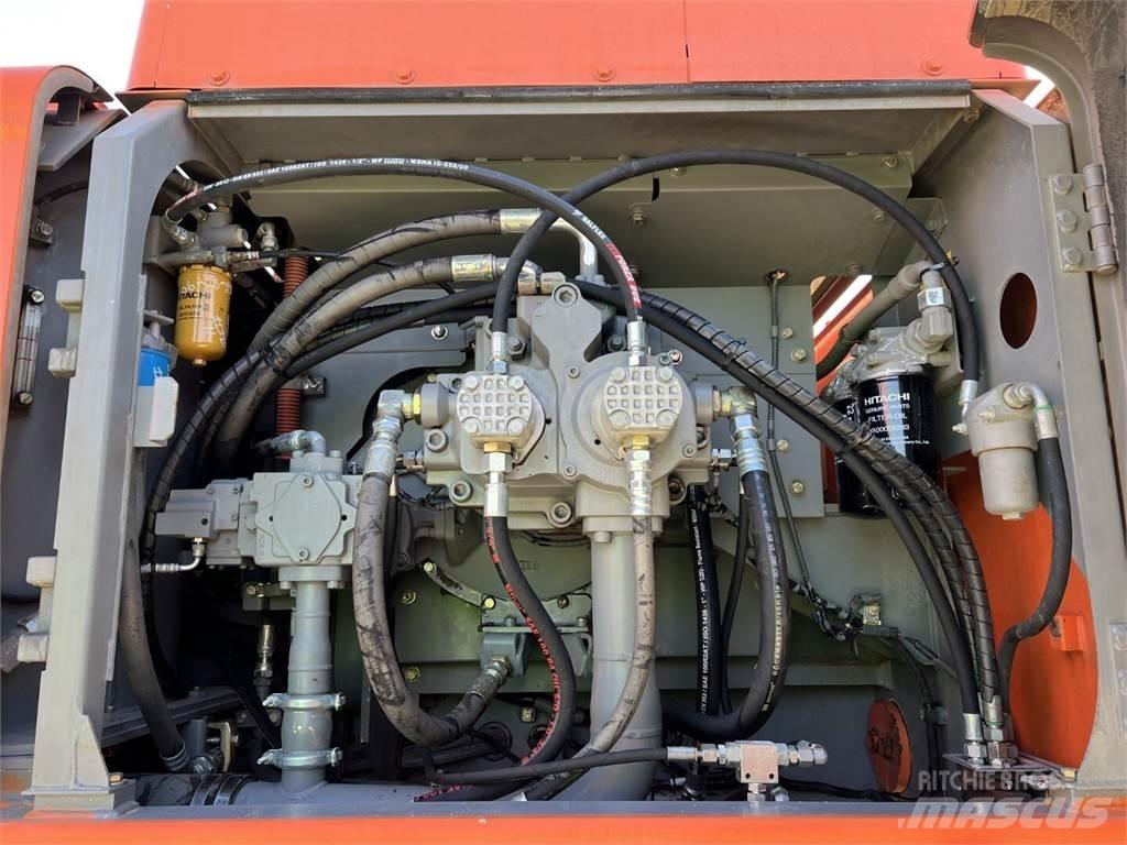 Hitachi ZX520LCH-3 Верижен екскаватор