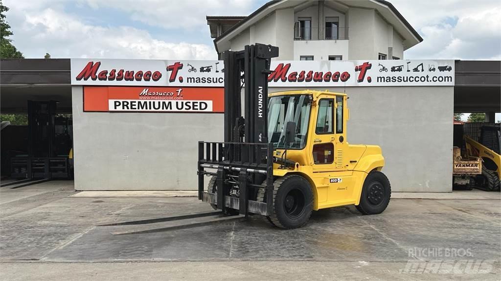 Hyundai 80D-7E Дизелови камиони