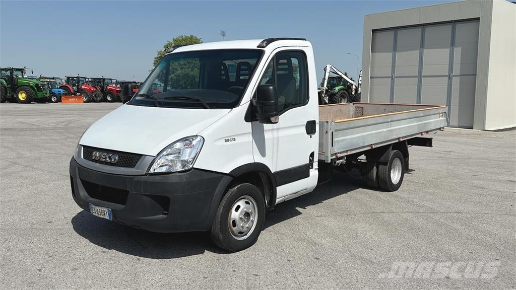 Iveco DAILY 35C13 4x2 Други