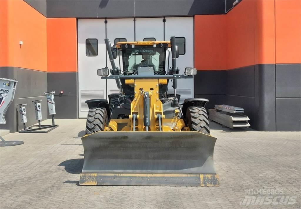 John Deere 622 GP 6X6 Верижни булдозери
