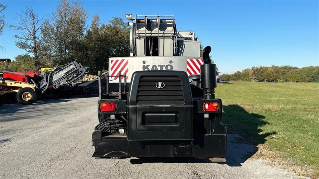 Kato KR 22H-11 4x4 Всъдеходни кранове