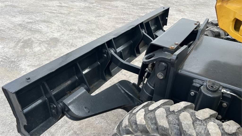 Komatsu PW118MR-11 Колесни екскаватори