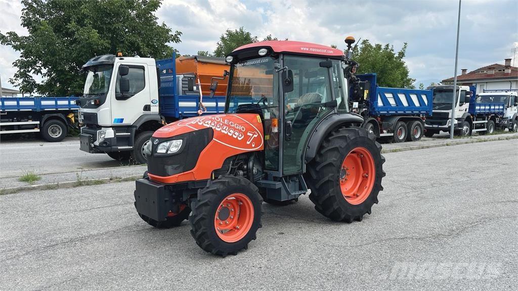 Kubota M8540N 4X4 Снегочистачки