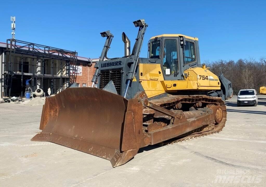 Liebherr 754 Верижни булдозери

