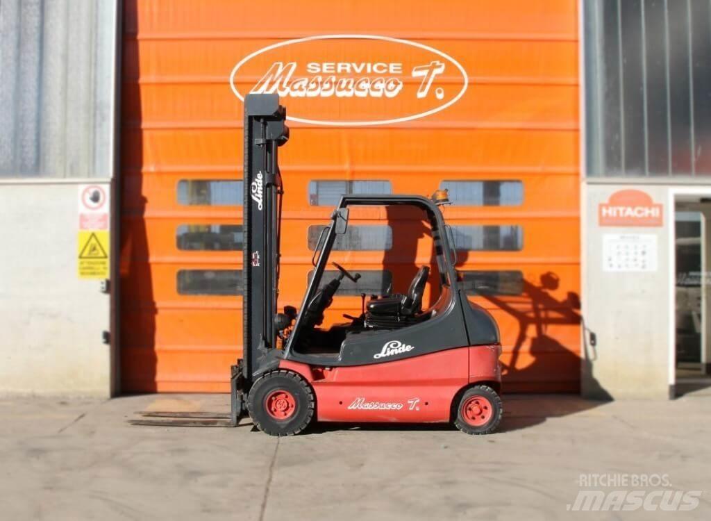 Linde E25-01 Електрически вилични кари-повдигачи