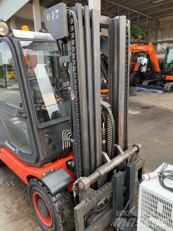 Linde E40P-02 Електрически вилични кари-повдигачи