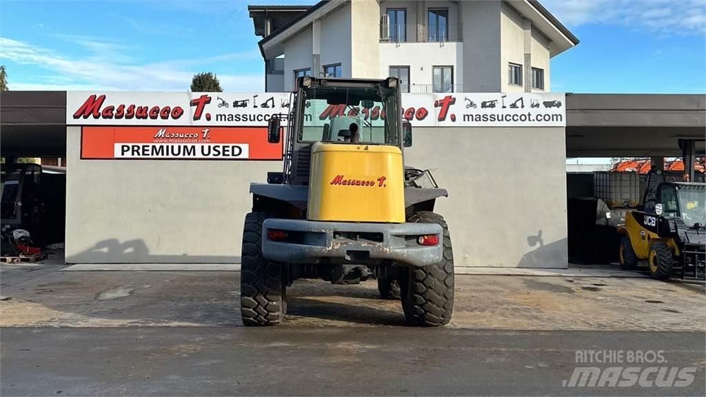 Mecalac AS210 4X4 Колесни товарачи