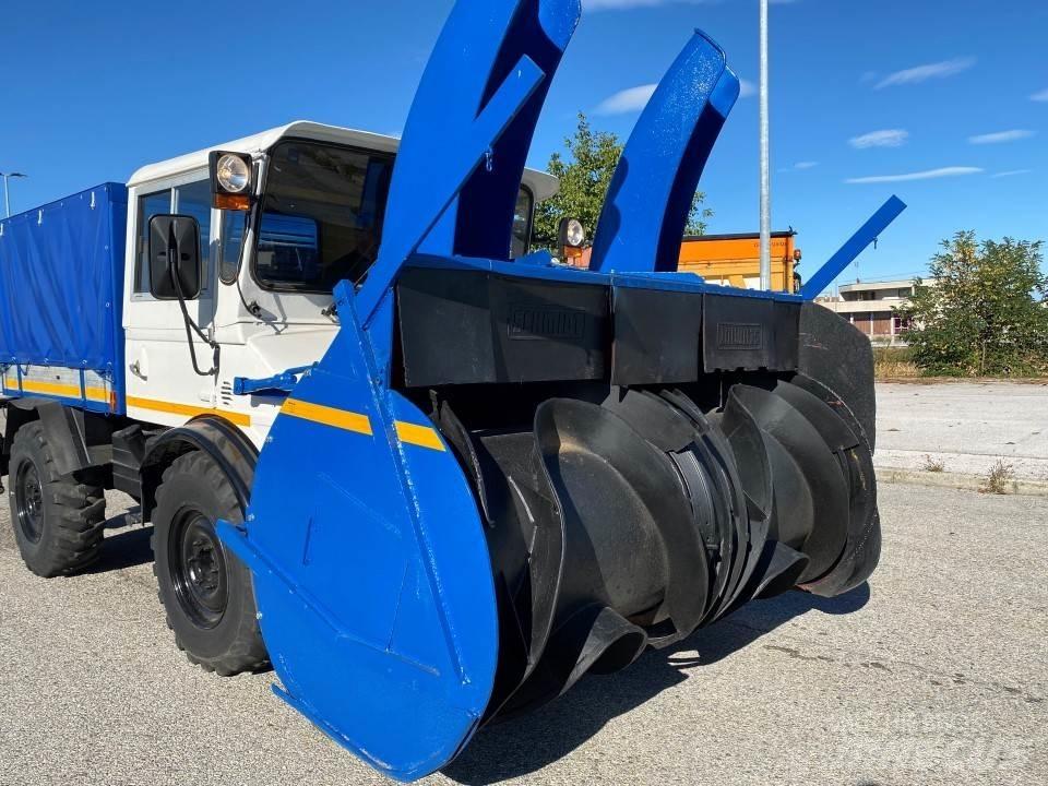 Mercedes-Benz UNIMOG Снегочистачки