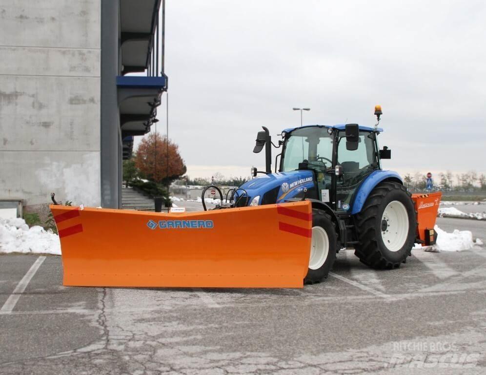 New Holland T5.115 Снегочистачки