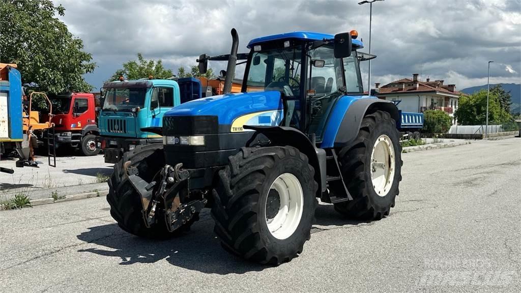 New Holland TM190 4X4 Снегочистачки