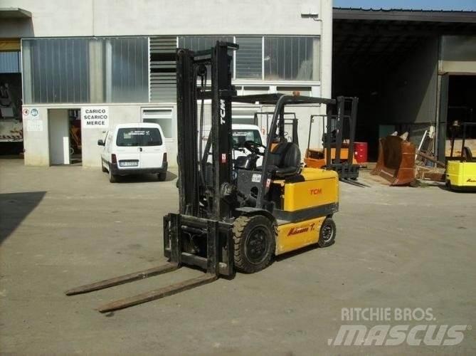 TCM VM400 FB30 Електрически вилични кари-повдигачи